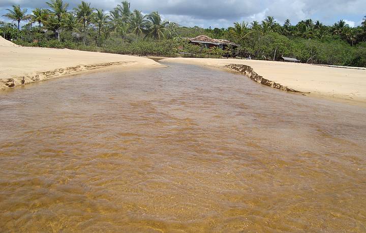 Passear na praia do Espelho Trancoso Veja dicas no Férias Brasil