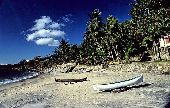 Praia é considerada uma das mais bonitas do litoral Norte de São Paulo