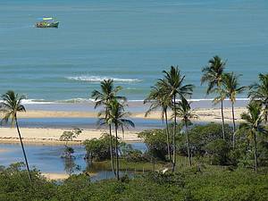 Praia dos Coqueiros