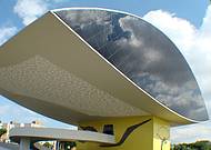Fachada do Museu Oscar Niemeyer em Curitiba