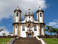 Vista frontal da Igreja de Nossa Sra.do Carmo - Ouro Preto/MG